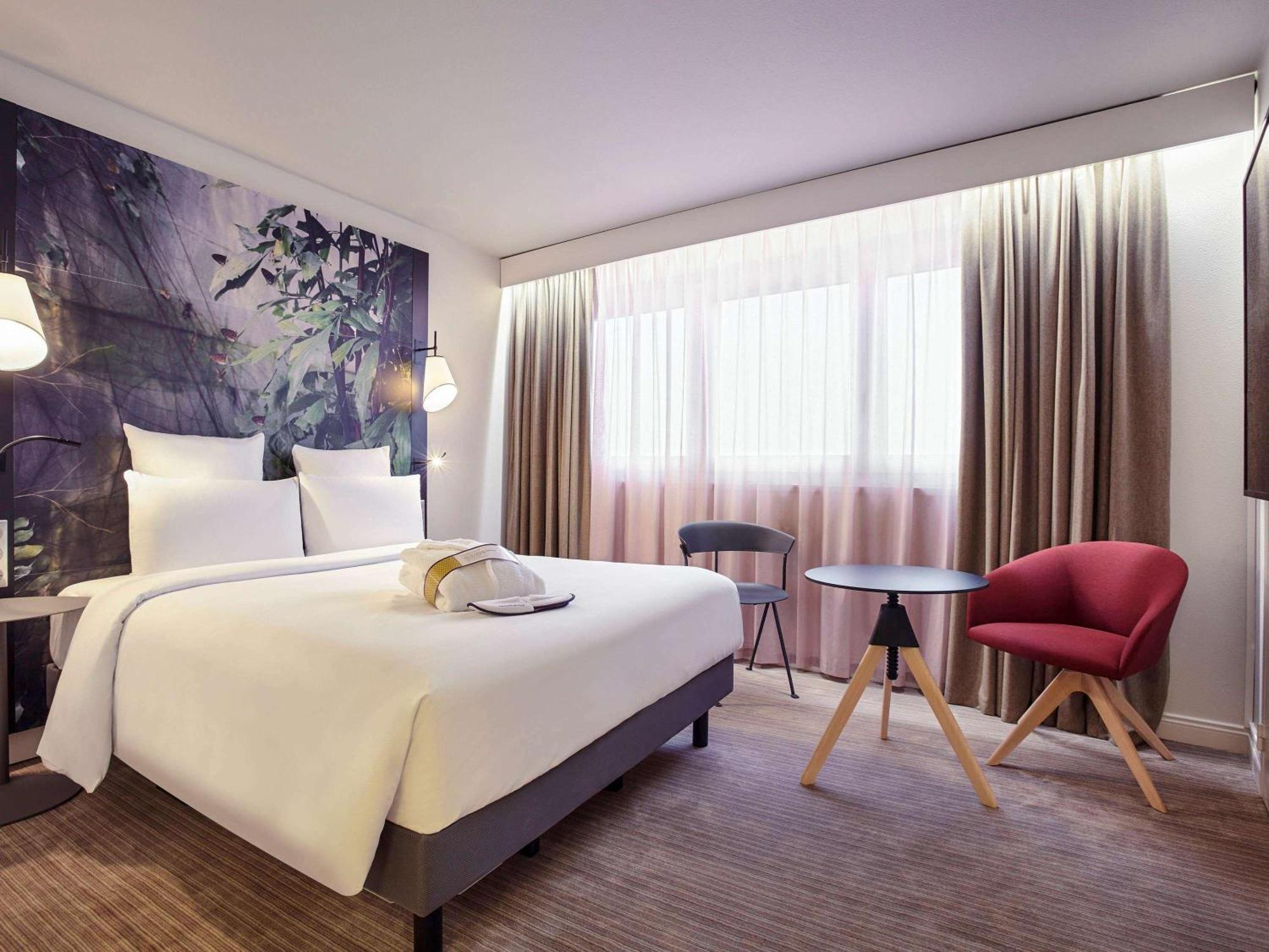 Mercure Paris La Defense Courbevoie Eksteriør billede