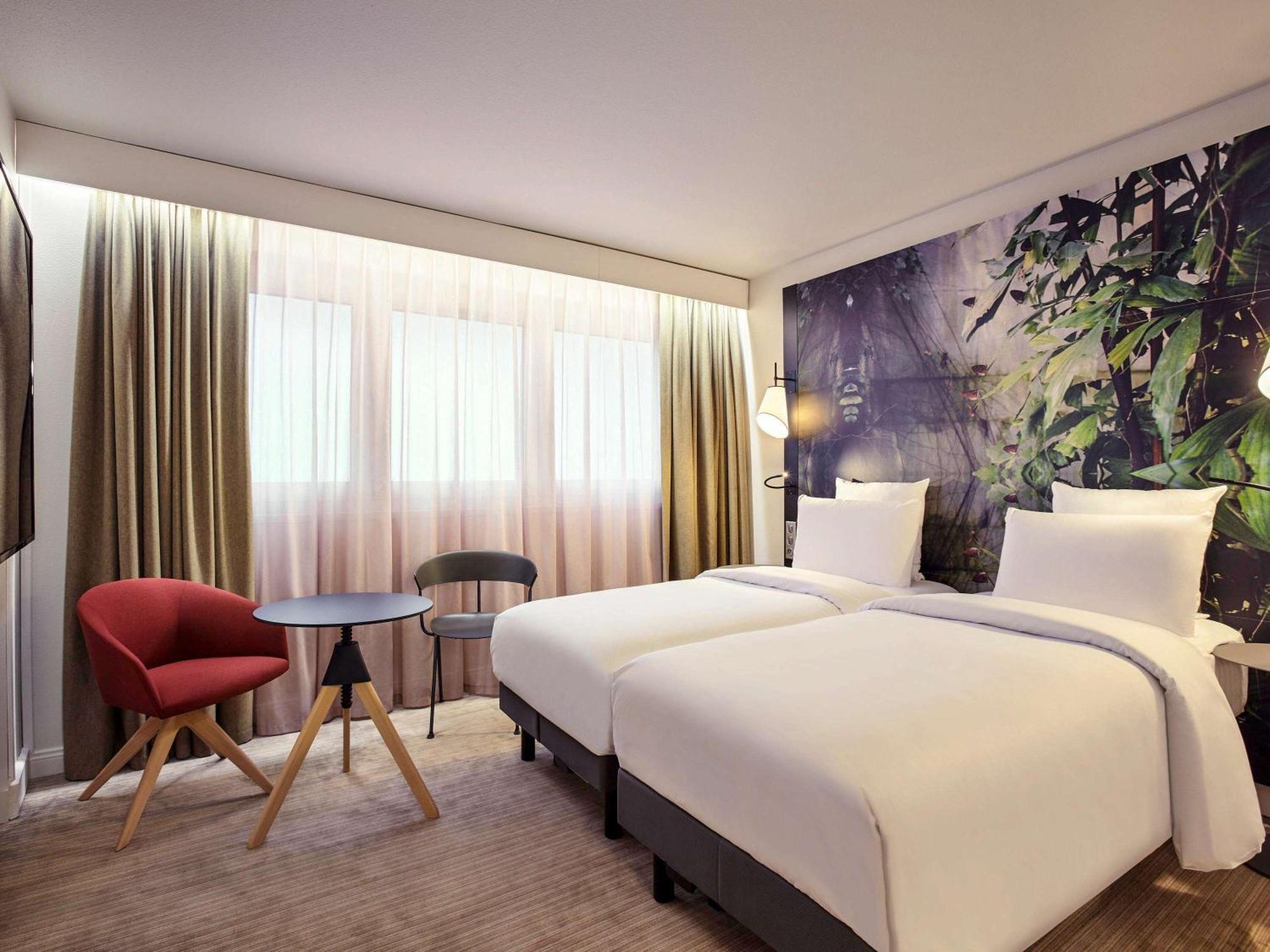 Mercure Paris La Defense Courbevoie Eksteriør billede